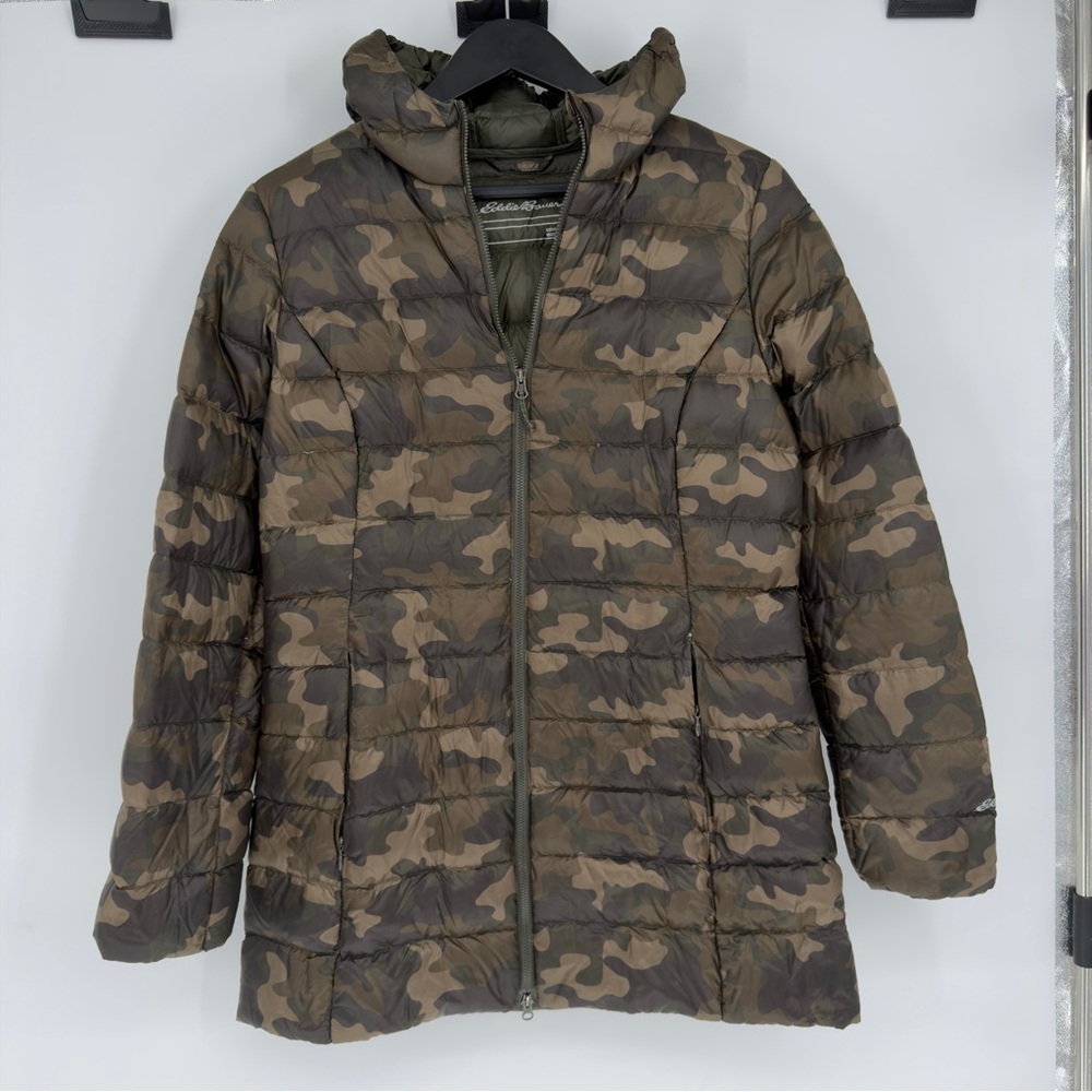 Eddie Bauer Camo Down Filled Puffer Jacket Medium Womens
